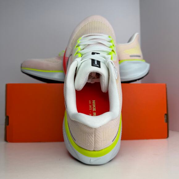 Nike Air Zoom Pegasus 41 Summit White/Chrome Running Shoe Size 11 Women - Picture 3 of 8